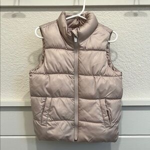 Stylish Puffer Vest in Taupe/light Pink